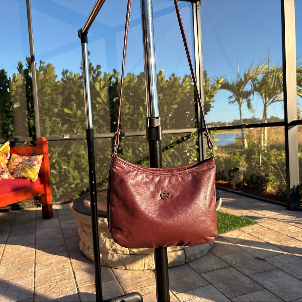 Etienne Aigner Vintage Leather Shoulder Bag | Dark Burgundy | Good Condtion - Picture 10 of 11